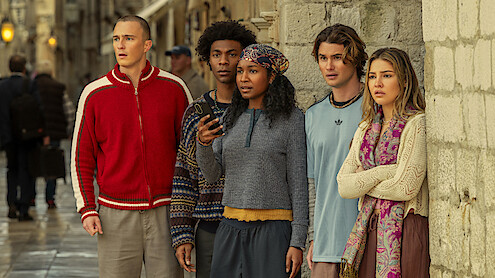 Official Netflix promotional image for Outer Banks season 5